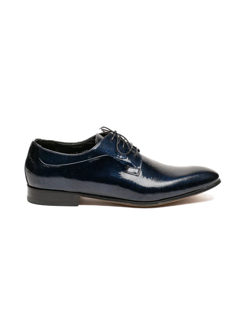 Derby uomo vernice blu