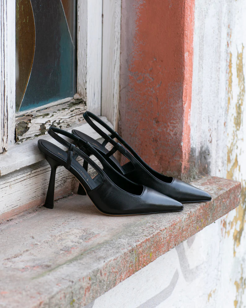 Slingback nappa nera